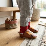 chaussons-bebe-cuir-souple-nougat-le-chat-portee-bebe-4