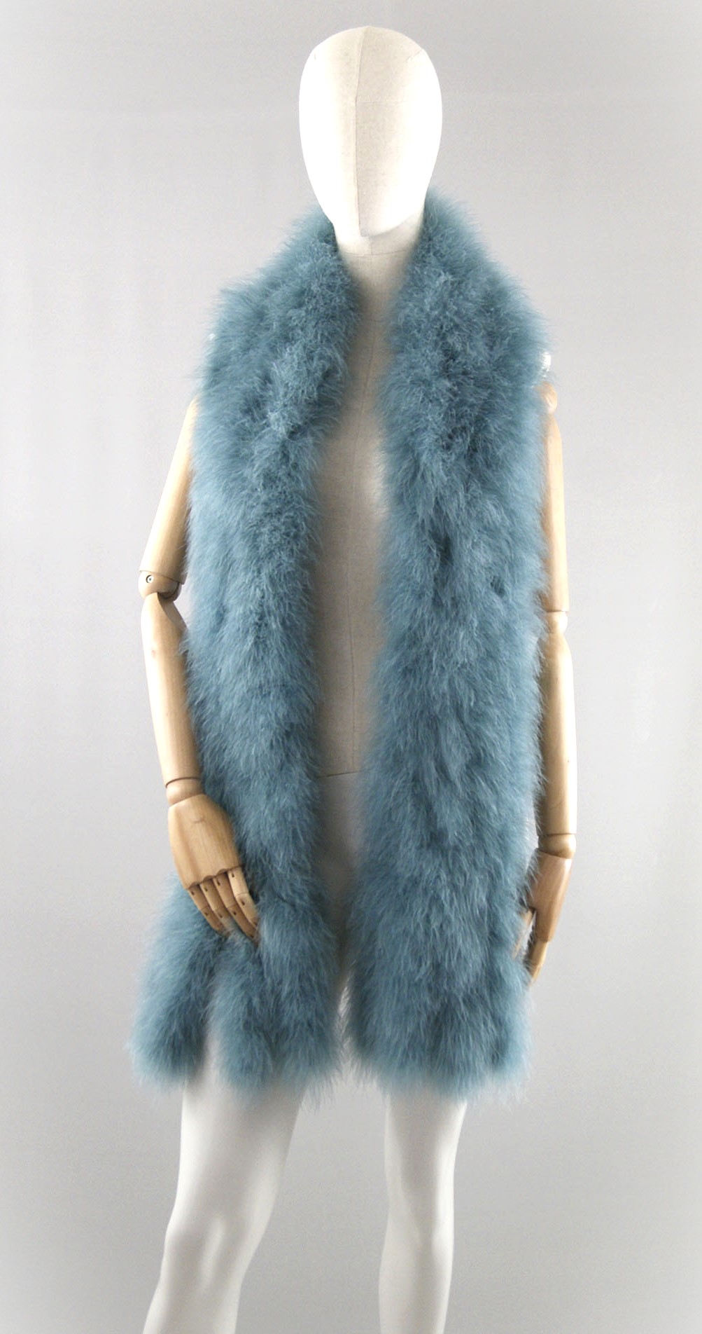 grande echarpe plume bleu polaire de qualite