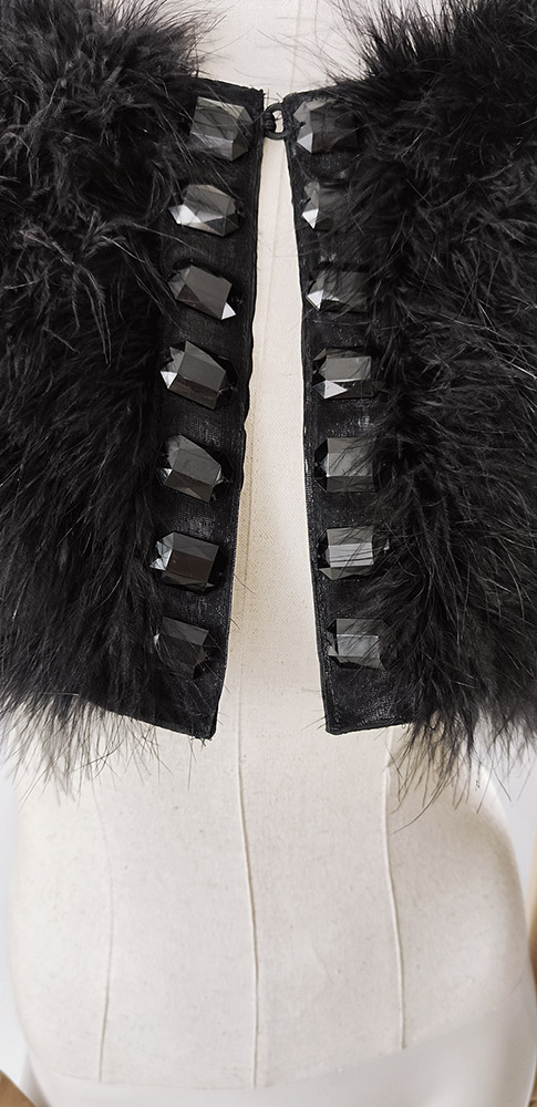 bolero court plume noir