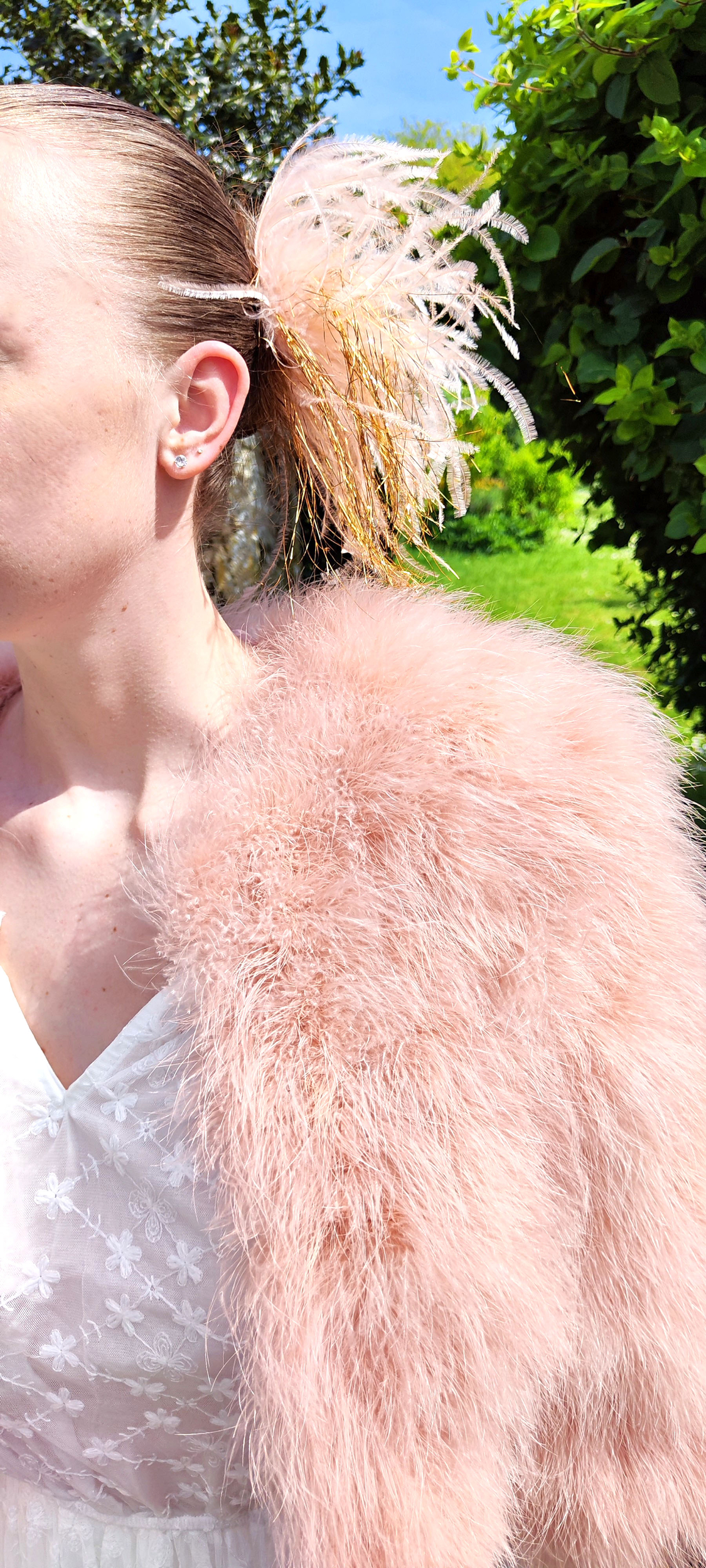 boléro plume rose poudré femme
