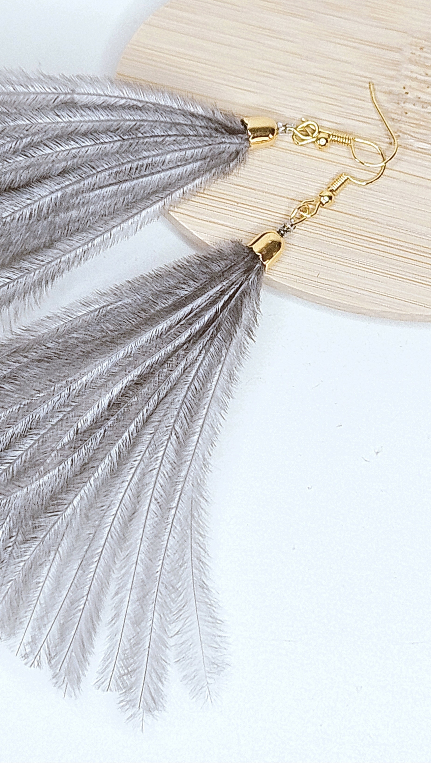 boucle doreilles plume gris 1560G-48