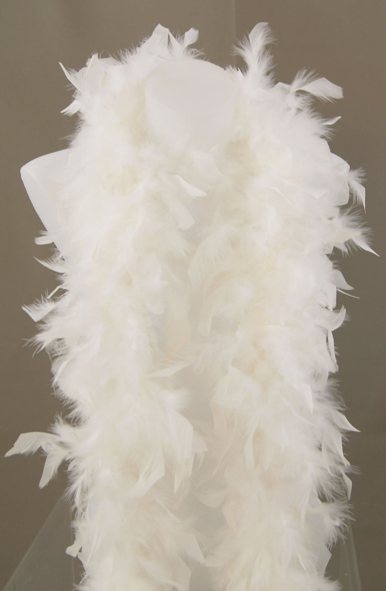 Boa plume dinde chandelle - 55 grs - 2 m - ivoire - Plume Marcy