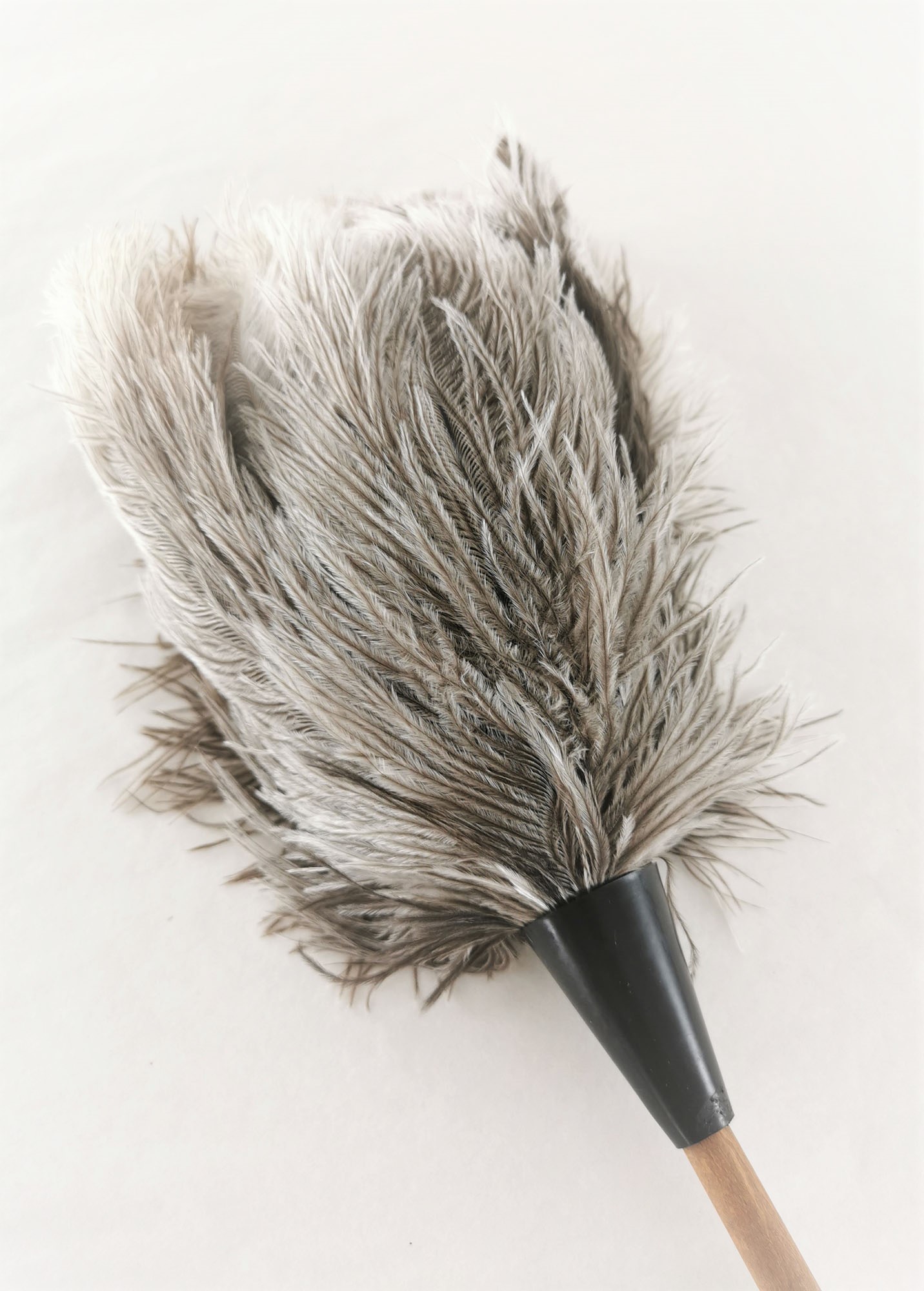 plumeau plume dinde marabout naturel de qualite manche bois