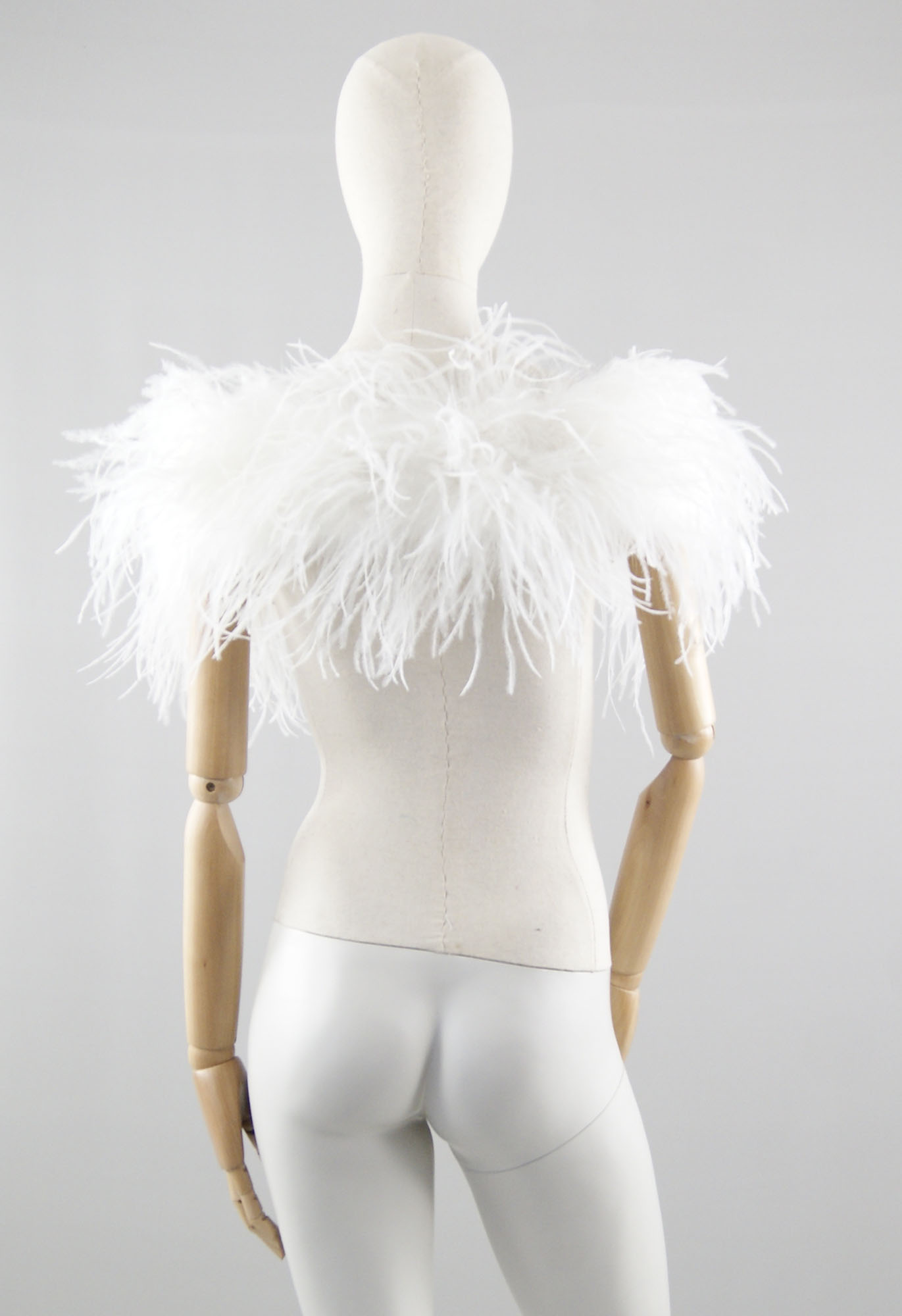 cape plume mariage ivoire