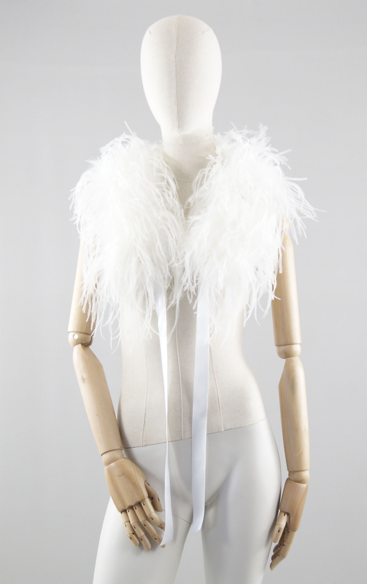 cape plume mariage ecru