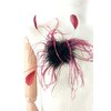 broche accessoire plume autruche coq noir prune