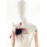broche accessoire plume autruche coq noir et prune