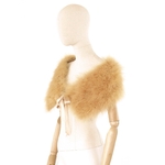 cache épaule femme plume beige