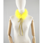 col en plume duvet jaune