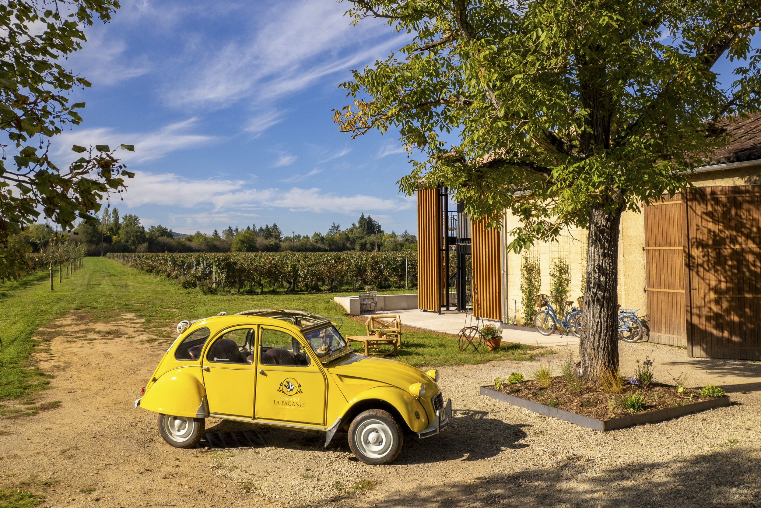 DOMAINE_LA_PAGANIE_SHOOTING_10_2025_IVONIS_DRONE_HD-7_edited