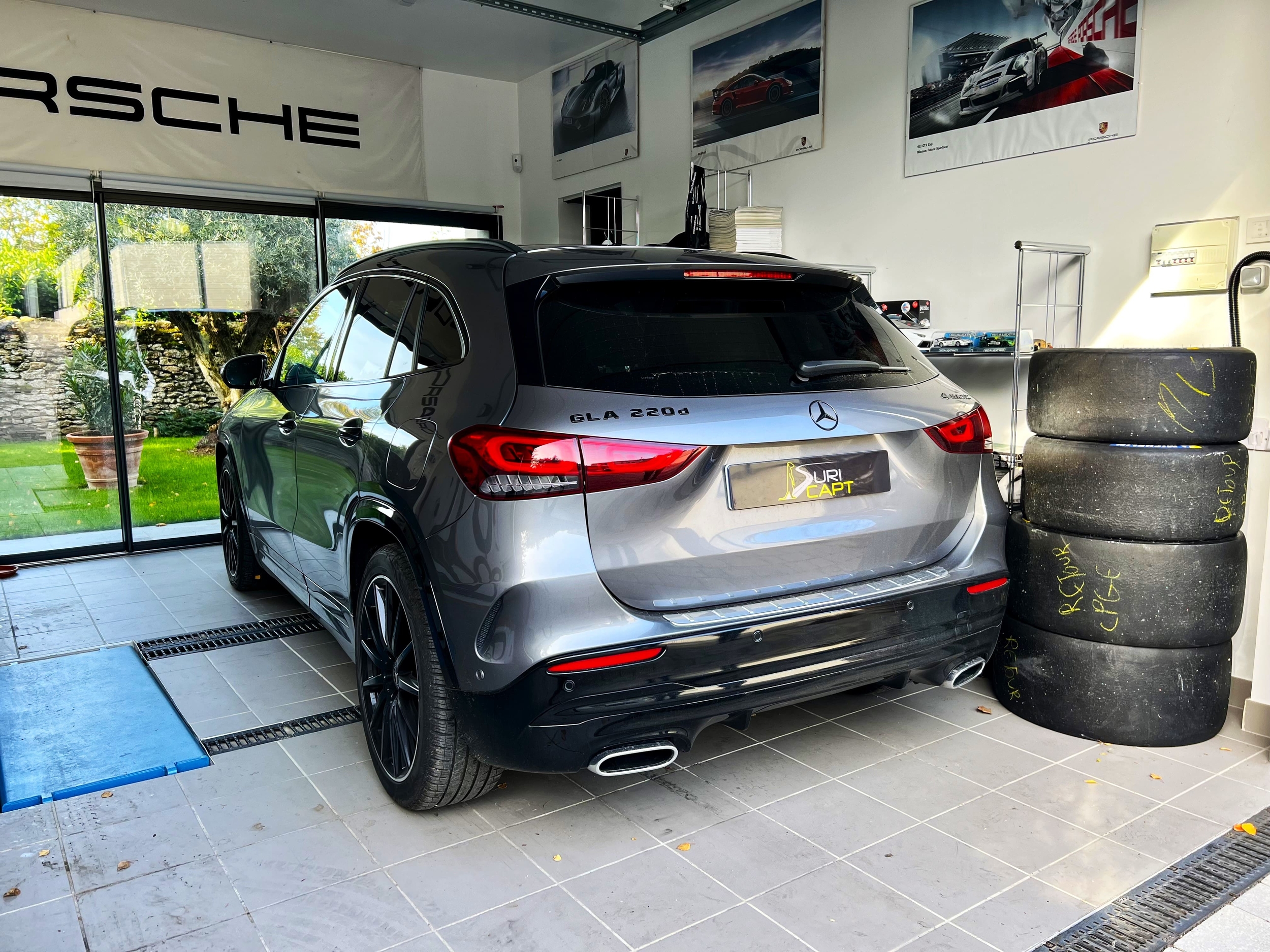 installation dashcam blackvue dr750x 2ch plus sur mercedes GLA