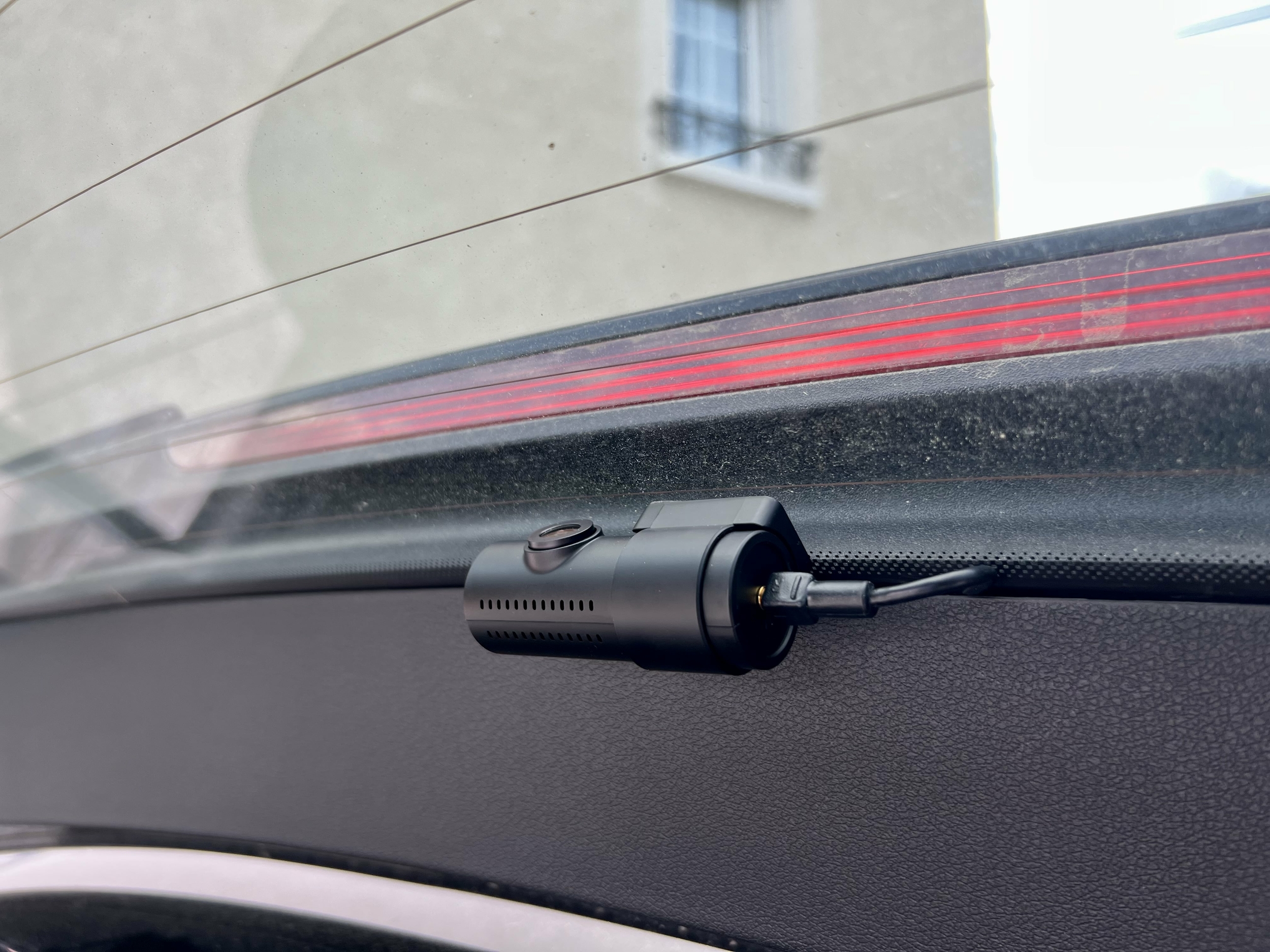 dashcam blackvue dr750x 2ch plus sur audi sq5