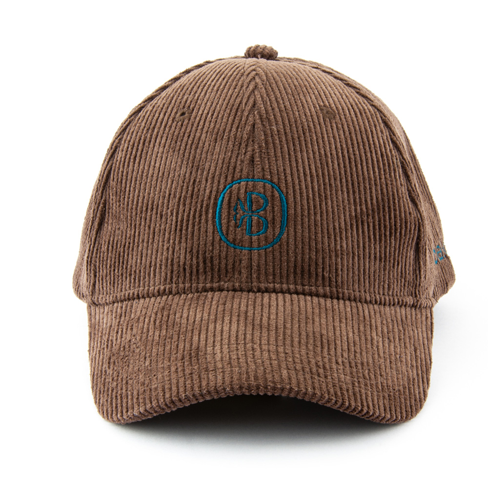 casquette-velour-marron-classe