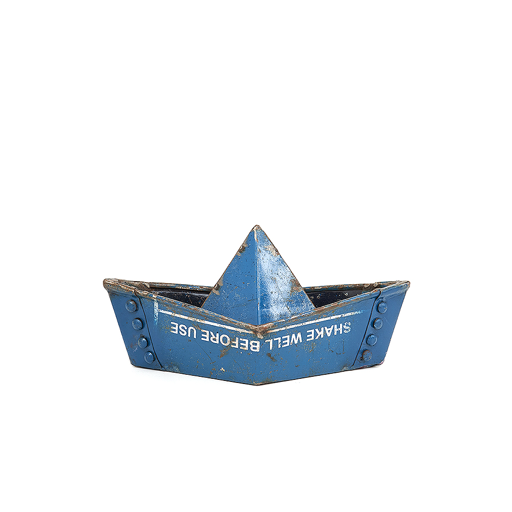 Petit bateau origami façon papier en métal recyclé