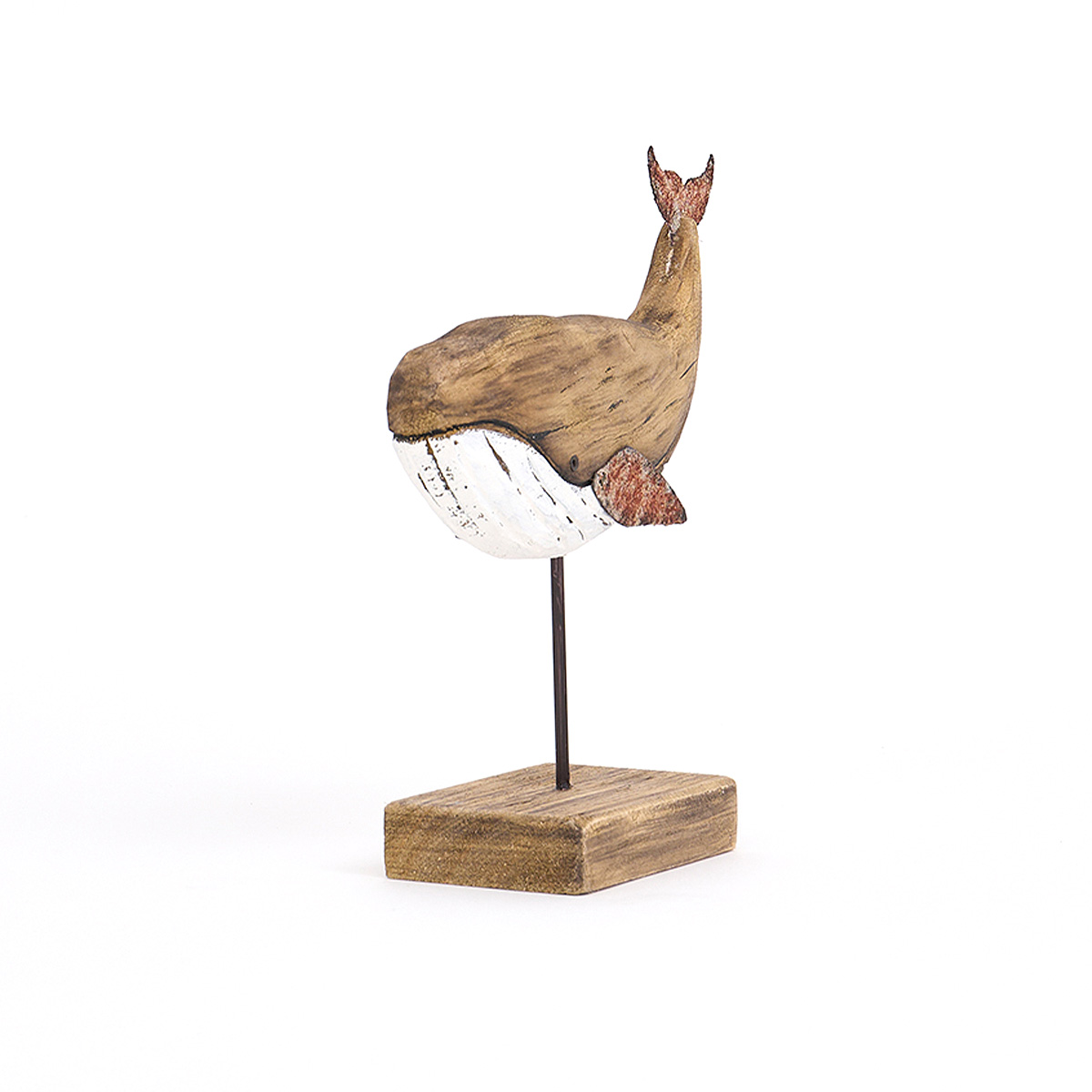 objet-decoration-baleine-bois