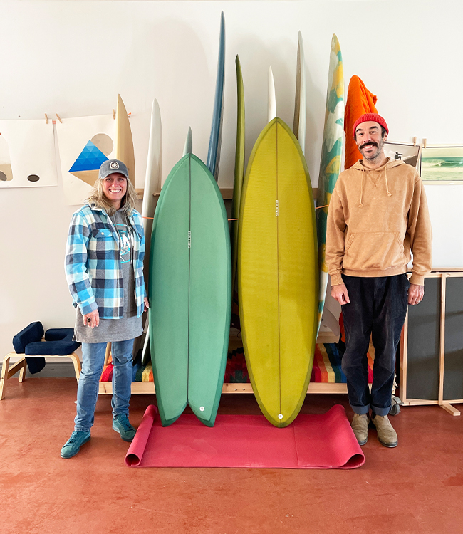 planche surf plume avion bretagne