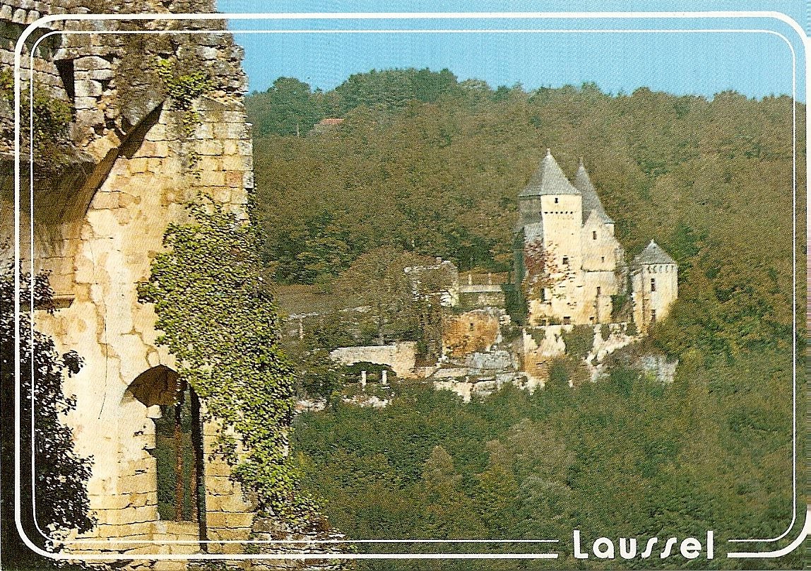 carte postale chateau de laussel