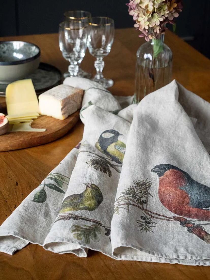 6001M-SBL-Linoroom-kitchen-towels-Small-birds-LR8