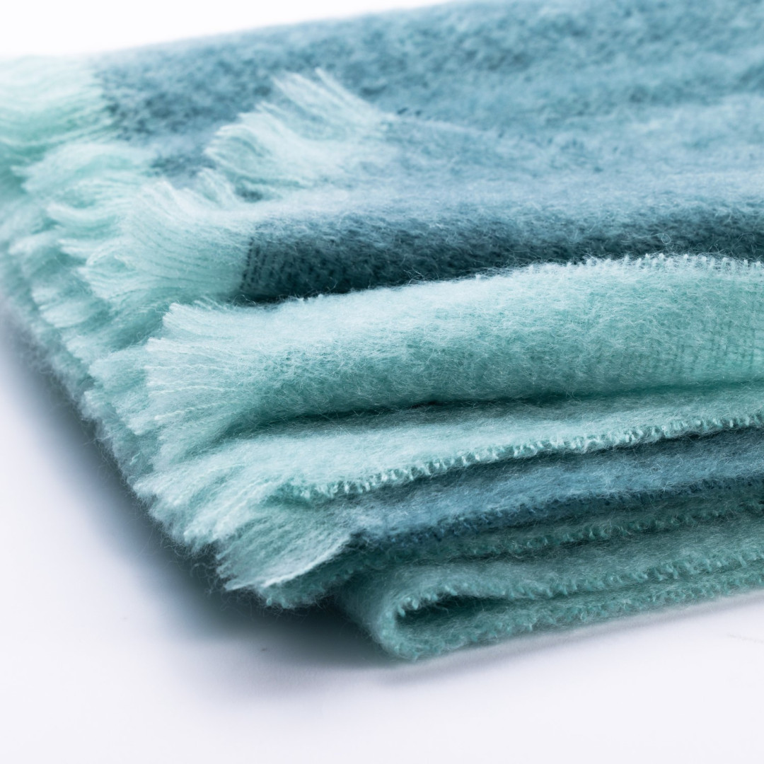 chale-en-mohair-celadon-4