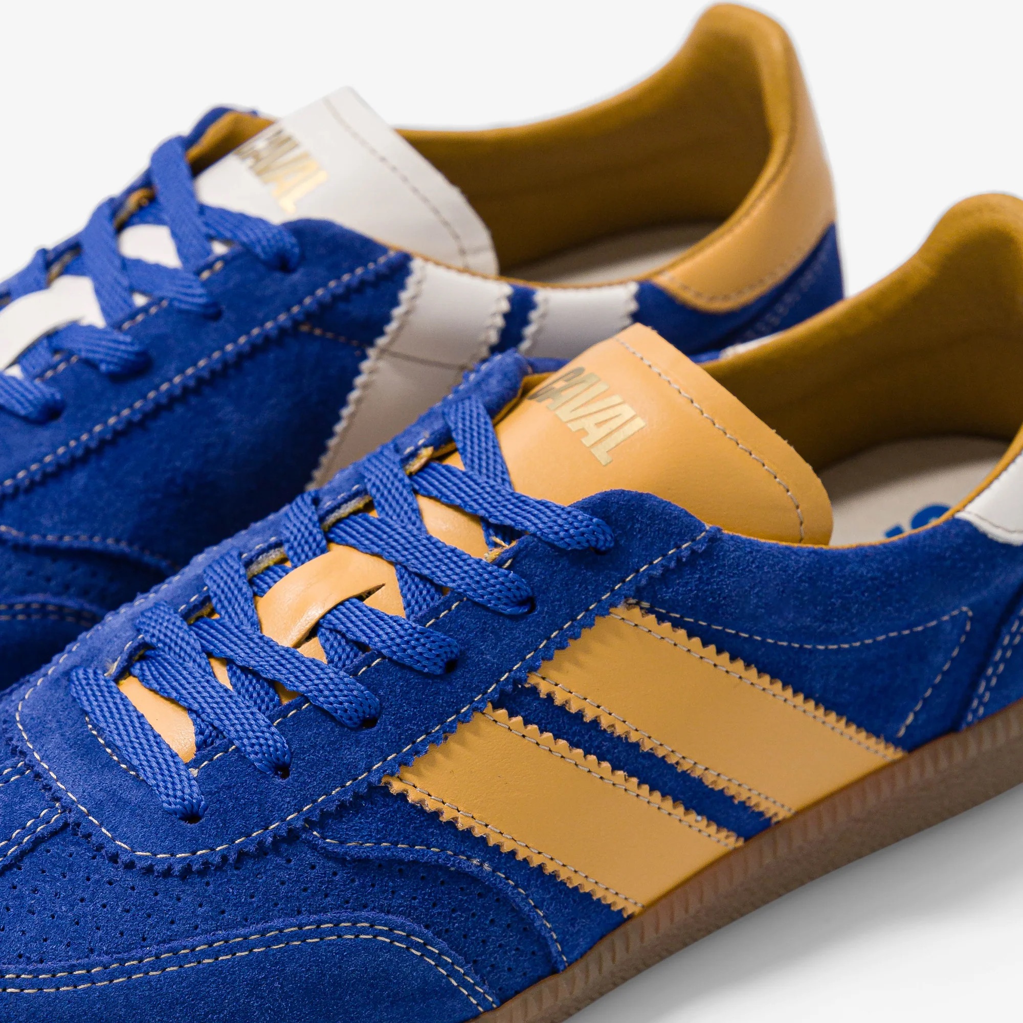 BLUE_HERITAGE-detail_5776e6a9-9d9c-4725-91cb-edf2791a08c2_2000x_crop_center