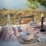 nappe-indy-light-pink-tara-taffy-tandoori-serviette-tatin_fiche-produit-ambiance3