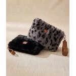 Pochette_zip_fourrure_noir_waro_400x400