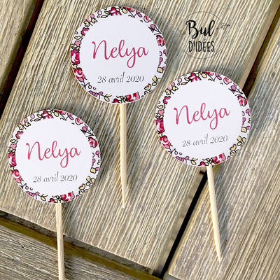 cake topper