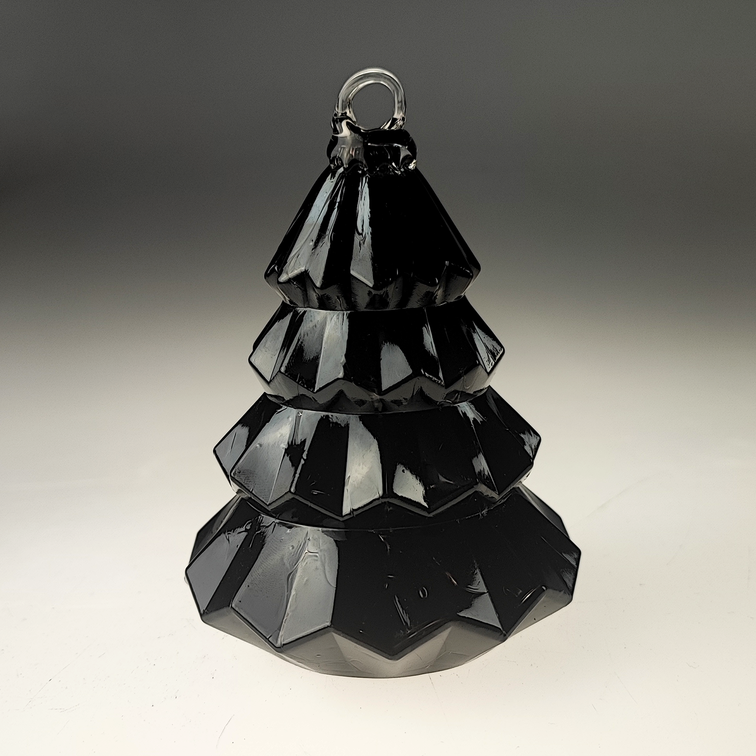 boule_sapin_2024_noir