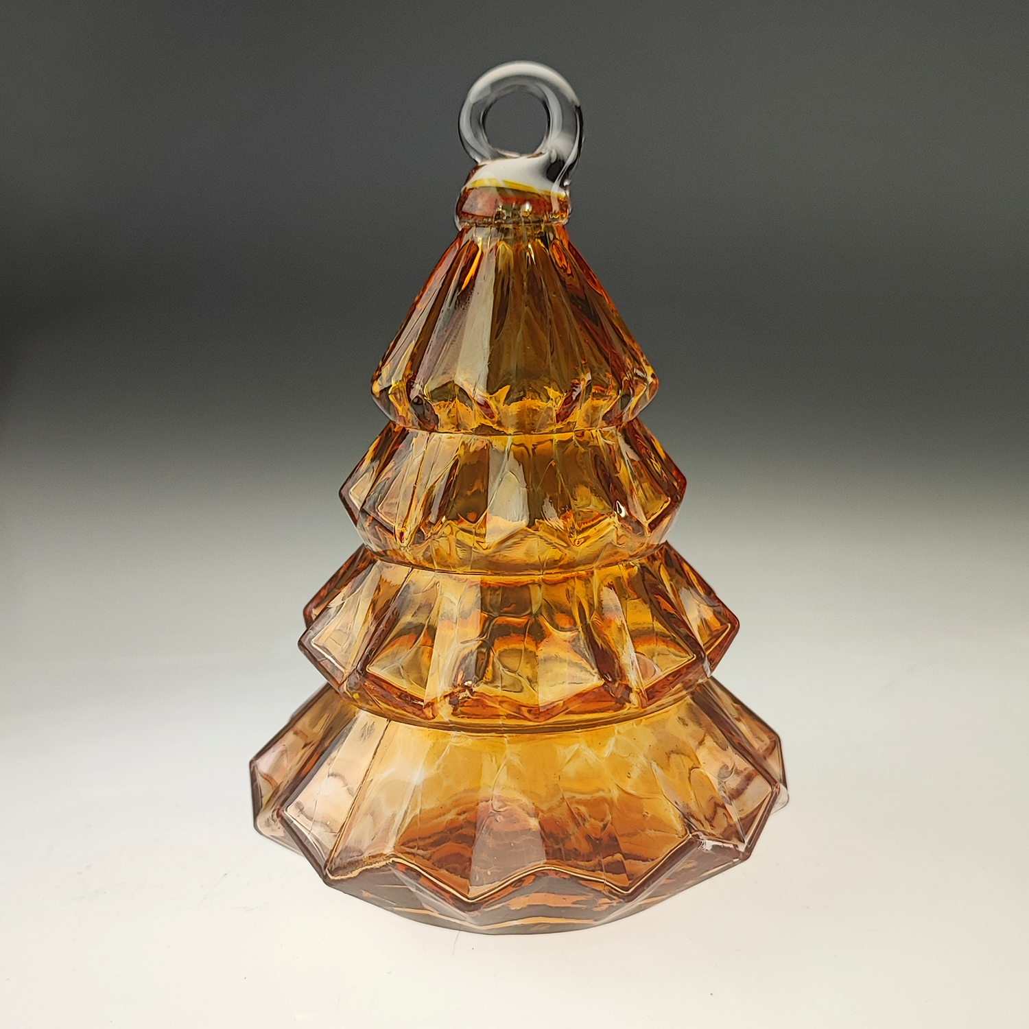 boule_sapin_2024_ambre