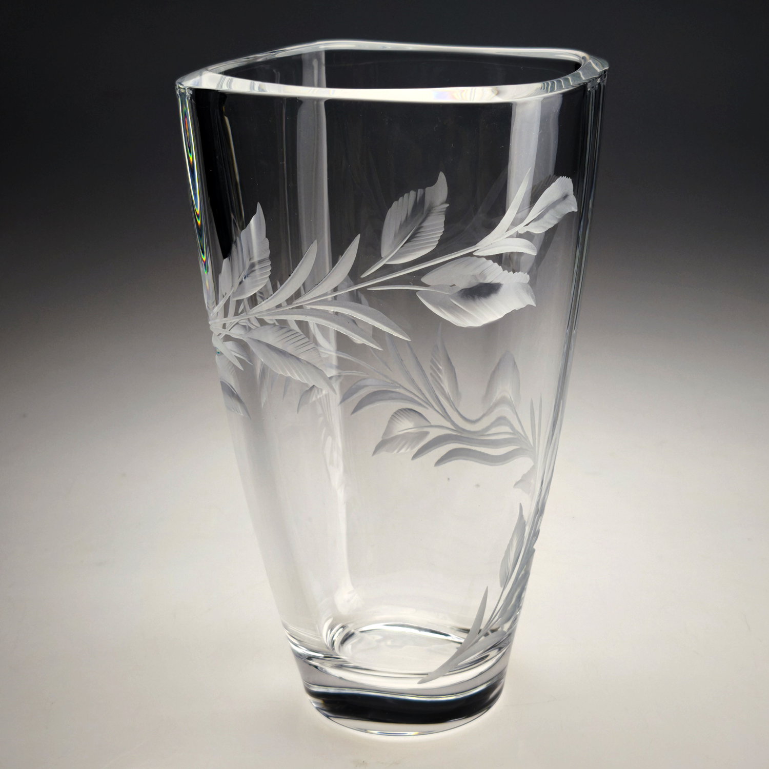 vase_ghiades_taille_lierre_2
