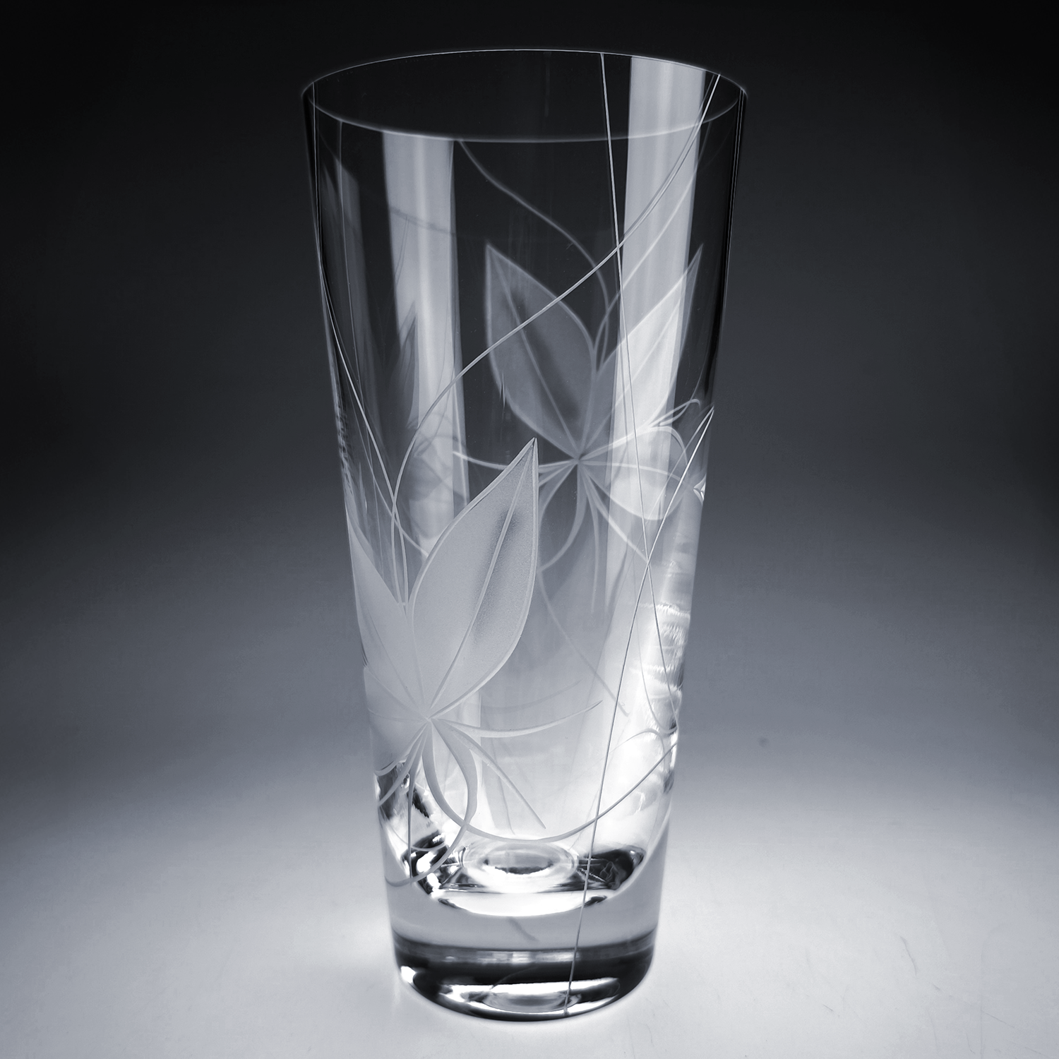 vase_roni_conique_21cm_taille_Fabrice