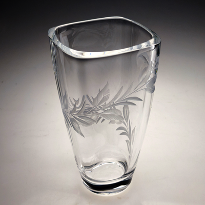 vase_ghiades_taille_lierre_1