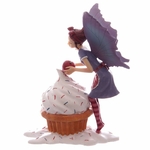 Figurine de Fée avec un cupcake lulu shop 2