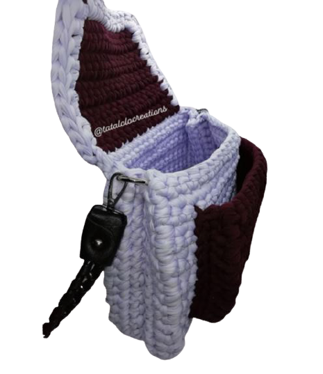 Sac_besace_violet_prune_2-removebg-preview