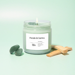 Bougie végétale YesCire avec une pierre aventurine verte, made in france