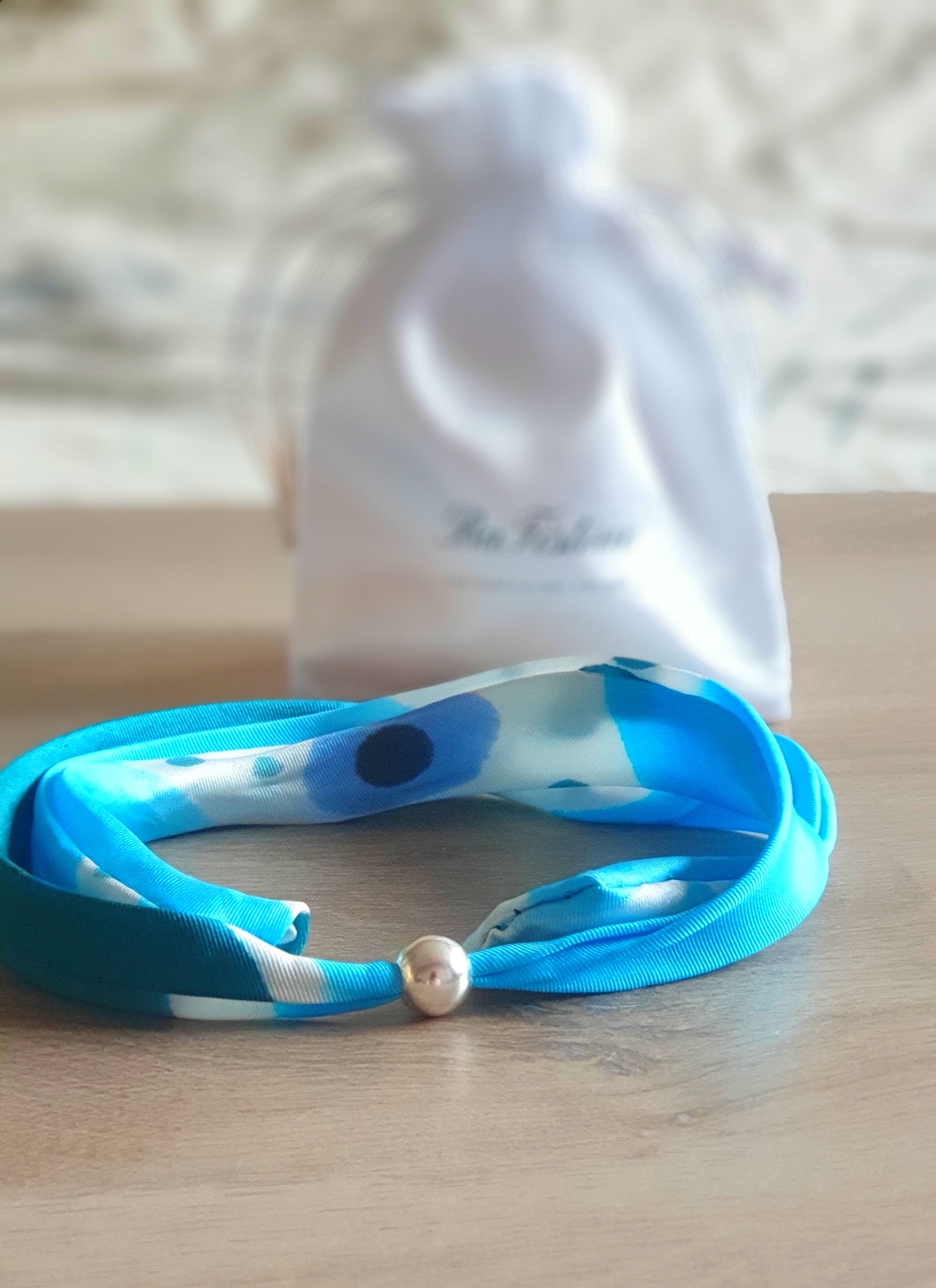 Bracelet Nora boule argent à plat 2