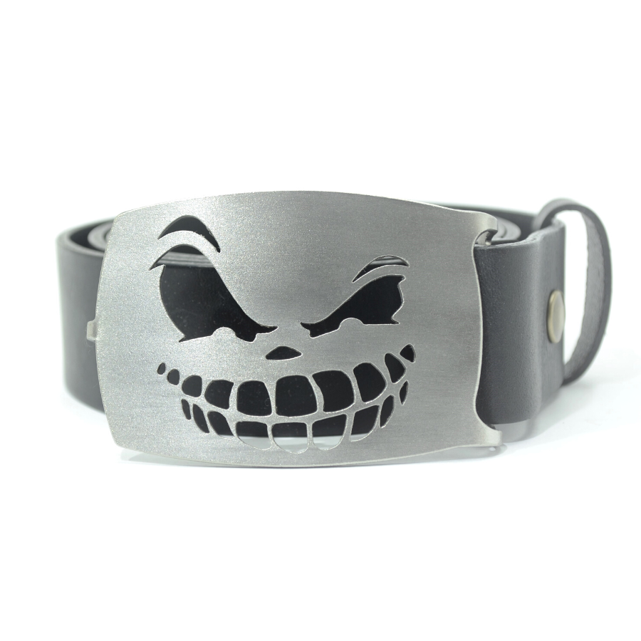 Desighttps://media.cdnws.com/_i/164326/cs400-834/2444/37/design-sans-titre.pngn sans titreMetaldart bocle ceinture clown mechant