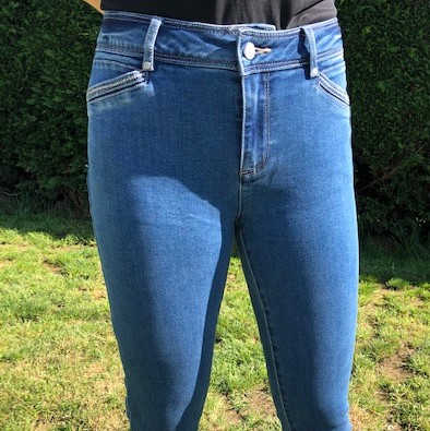 pantalon slim en jean taille haute