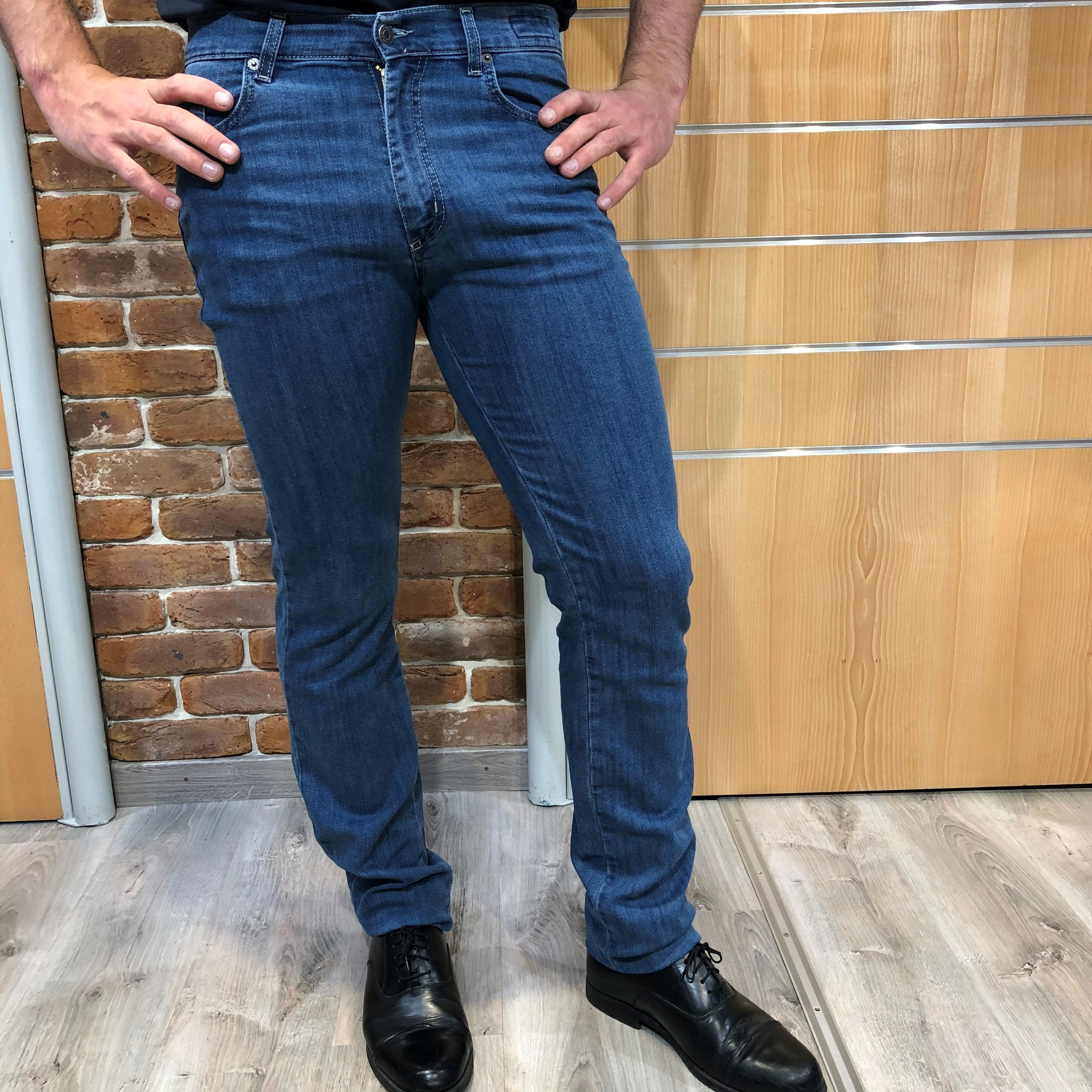 pantalon straight en toile légère bleu