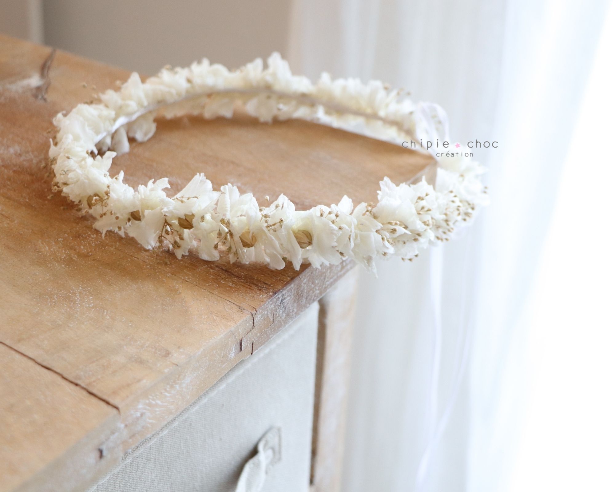 coiffure de mariage blanc doré