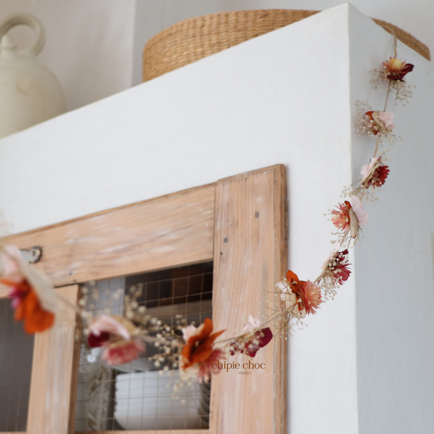 guirlande en fleurs séchées