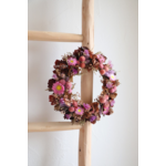 couronne de fleurs séchées rose et pourpre