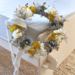 couronne jaune crème et bleu