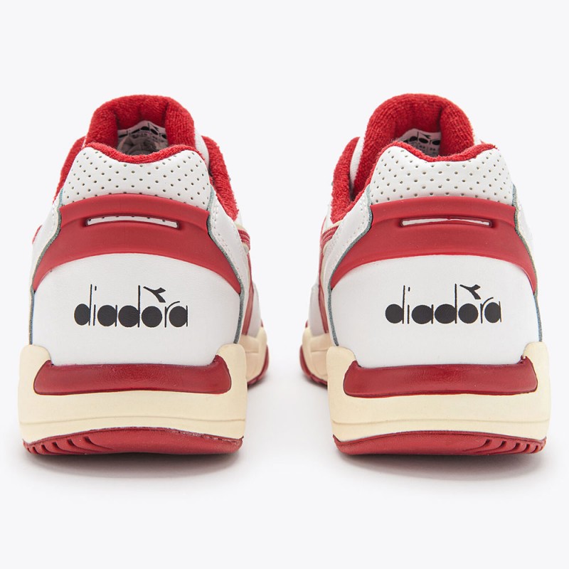 chaussure-diadora-winner-blanc-rouge 4