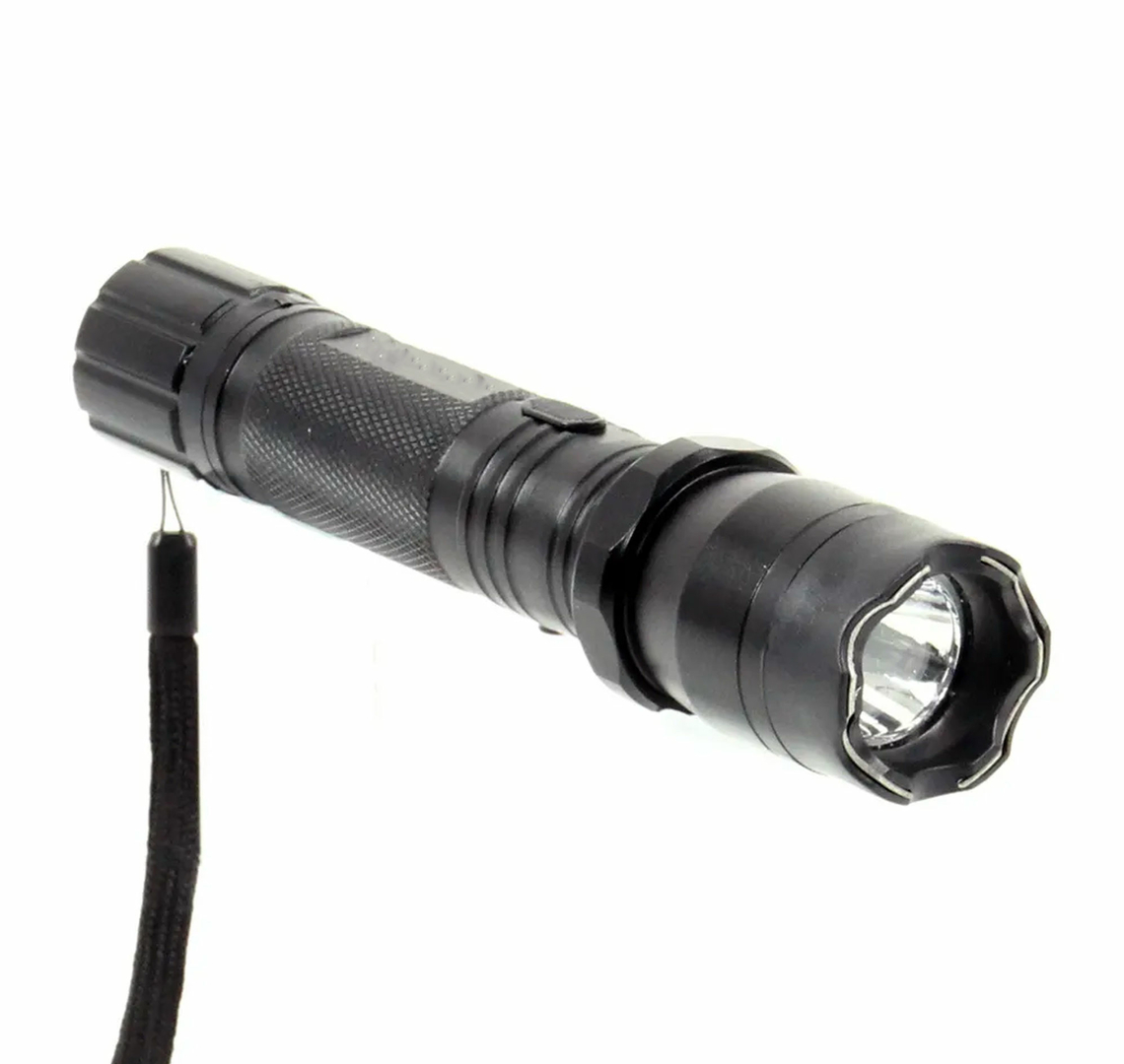 taser-praga-shocker-lampe-beta-2-400-000-volts-3