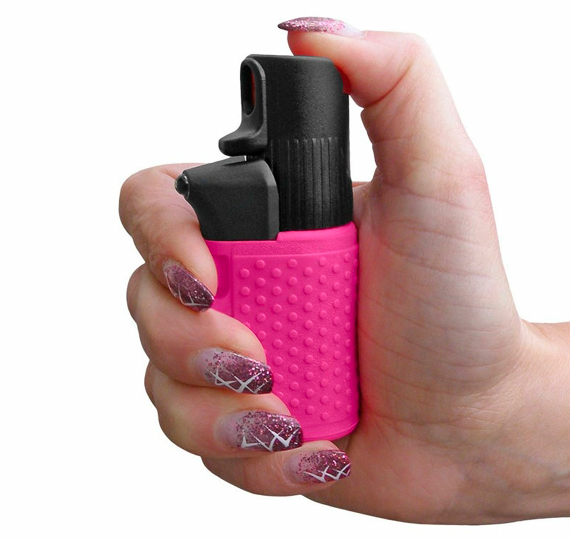 lampe-de-poche-aerosol-de-defense-au-poivre-hurricane-rose-15ml-2