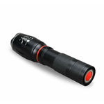 lampe-de-poche-led-zoomable-1