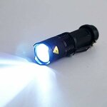 Lampe de poche LED 300 lumens en aluminium, zoom réglable et clip ceinture 2