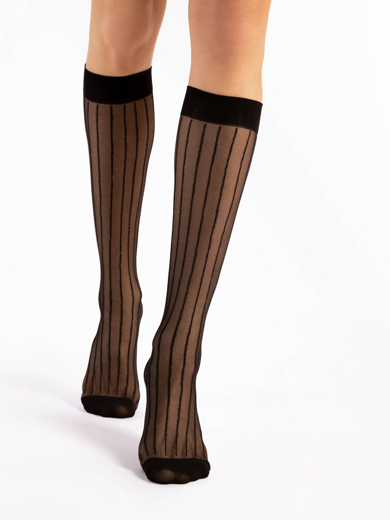 chaussette haute noir moderne 15 deniers