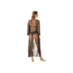 femme sexy en peignoire